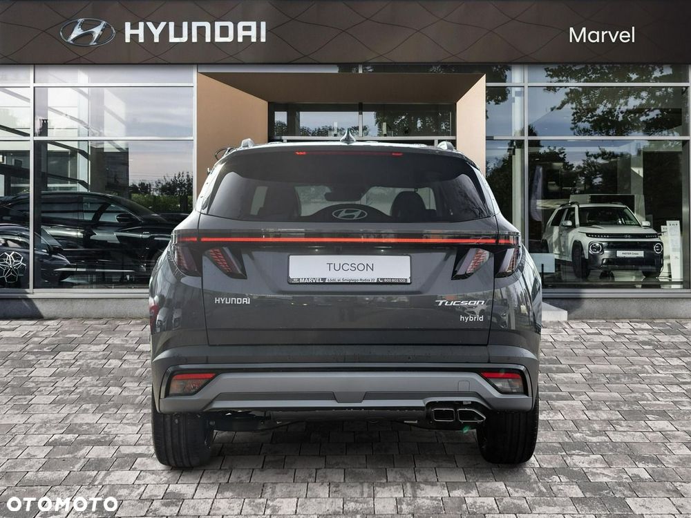Hyundai Tucson 1.6 T-GDi HEV Executive 2WD - 6