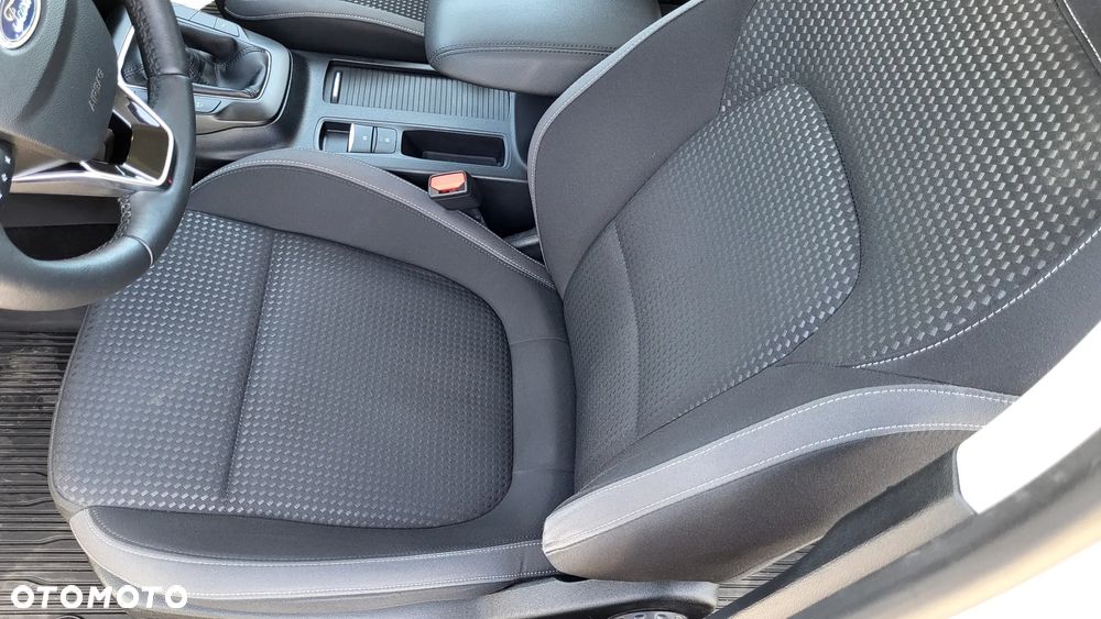 Ford Focus 1.5 EcoBlue Connected - 26