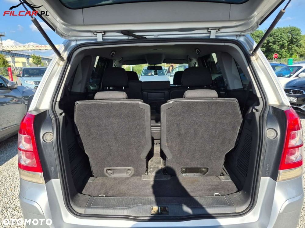 Opel Zafira - 15
