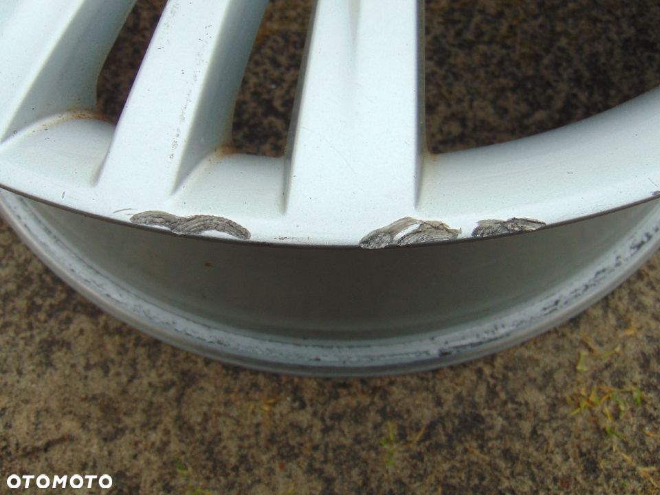 ORYGINALNE felgi aluminiowe 18 3T0601025T 3T0601025HE 7,5Jx18H2 , ET46 Skoda Superb 3T0 2 II 08-15r - 7