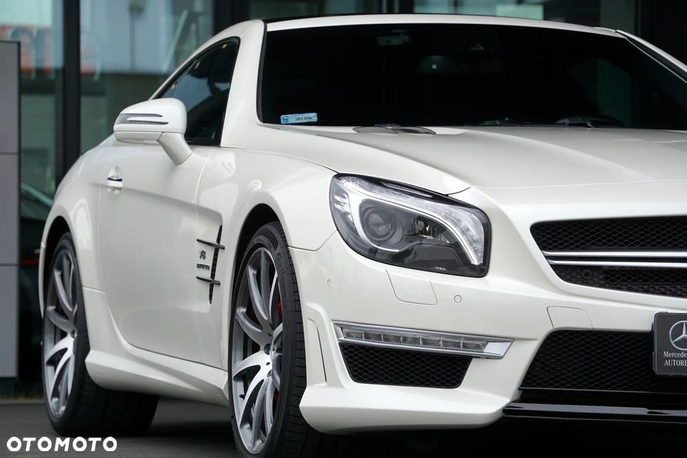 Mercedes-Benz SL 63 AMG AMG Speedshift MCT 7-Gang Sportgetriebe AMG Performance Package - 15