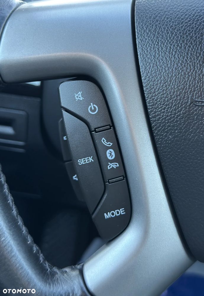 Chevrolet Captiva 3.0 4WD LTZ - 21