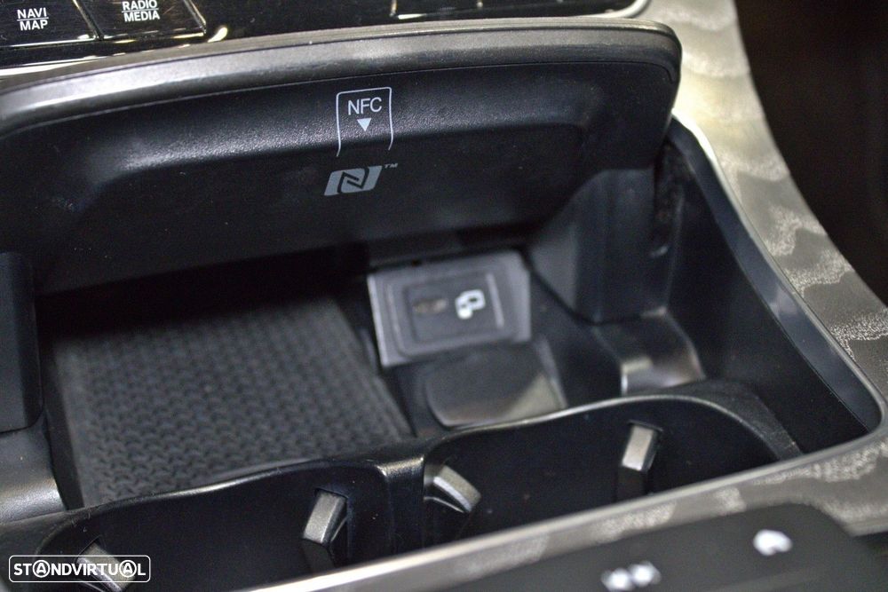 Mercedes-Benz CLS 220 d AMG Line - 29