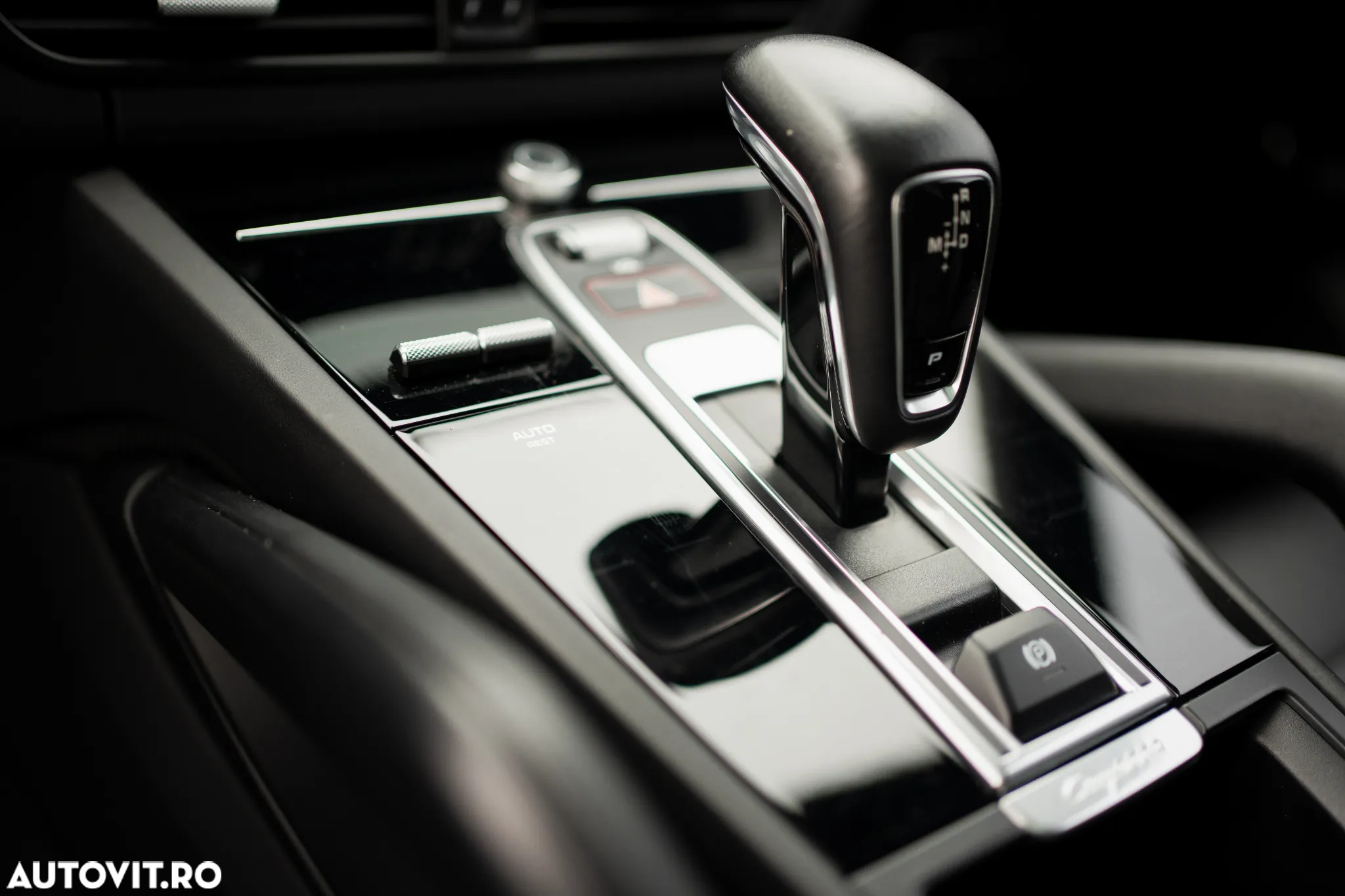 Porsche Cayenne S - 26