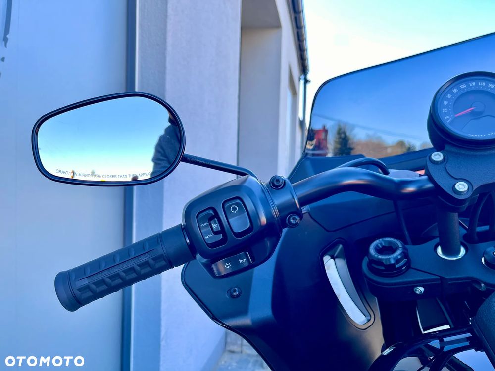 Harley-Davidson Softail Low Rider - 9