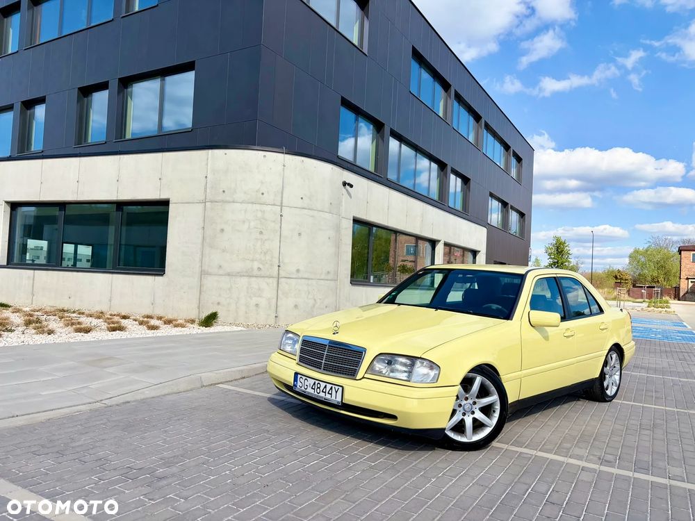 Mercedes-Benz Klasa C 180 Esprit - 19