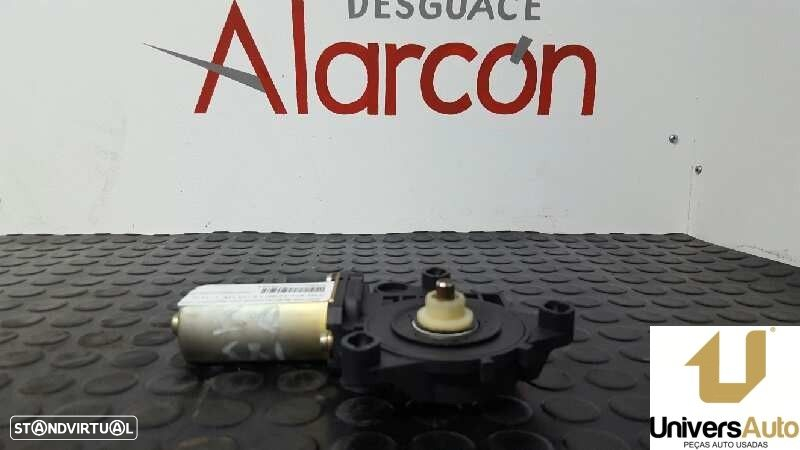 MOTOR ELEVADOR FRENTE ESQUERDO FIAT STILO (192) 1.9 JTD 115 - 2