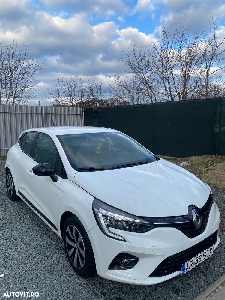 Renault Clio V E-Tech 145 Techno - 2