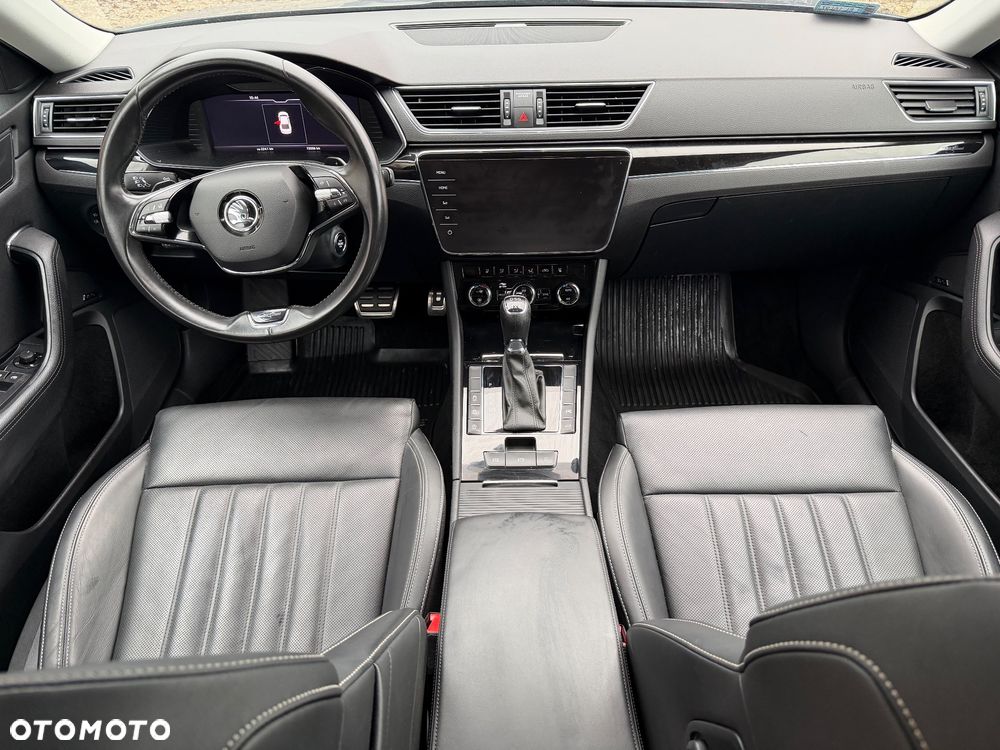Skoda Superb 2.0 TSI 4x4 L&K DSG - 22