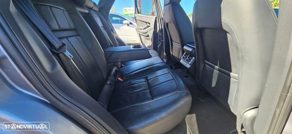 Land Rover Range Rover Evoque 2.0 D150 AWD R-Dynamic S Auto - 25
