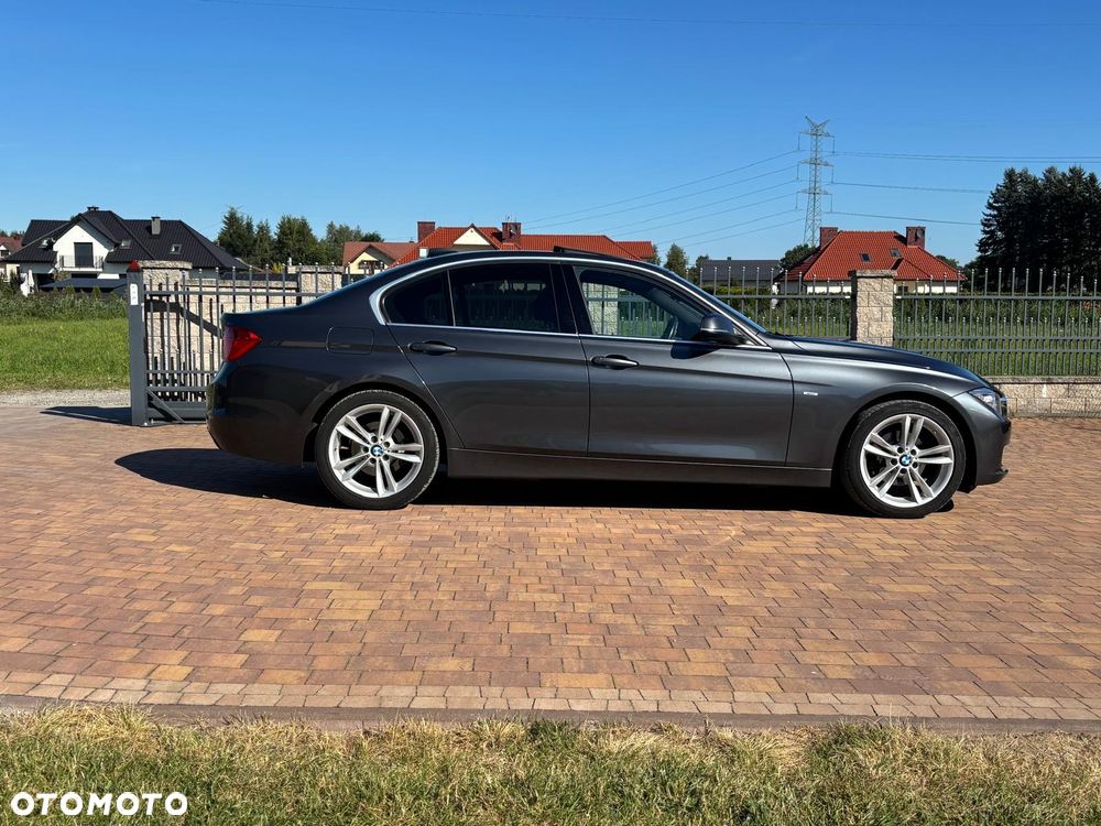 BMW Seria 3 320d Efficient Dynamic Edition Modern Line - 3