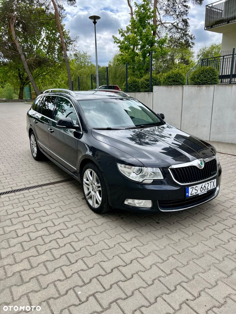 Skoda Superb 1.6 TDI Comfort/Active Green - 1