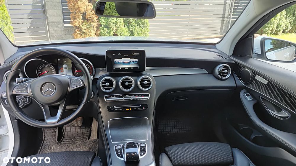 Mercedes-Benz GLC - 9