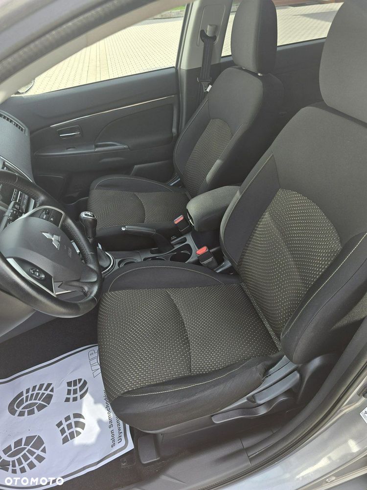 Mitsubishi ASX - 15