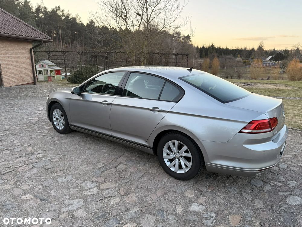 Volkswagen Passat 2.0 TDI BMT Comfortline - 4