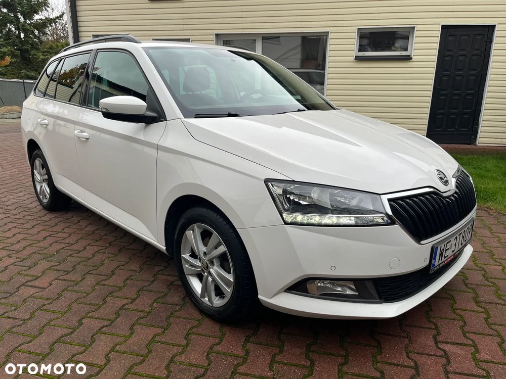 Skoda Fabia 1.0 TSI Ambition Plus - 1