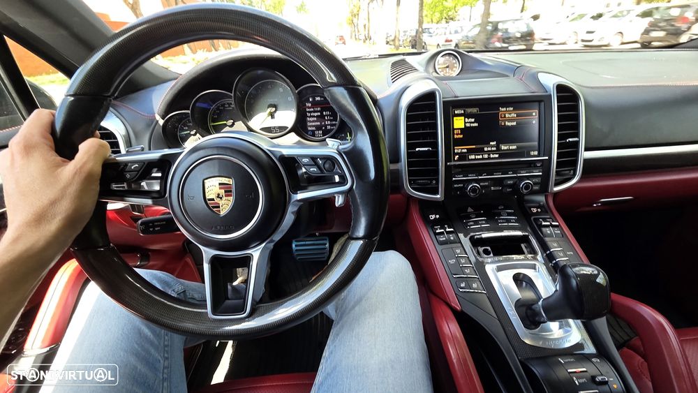 Porsche Cayenne S E-Hybrid Platinum Edition - 19