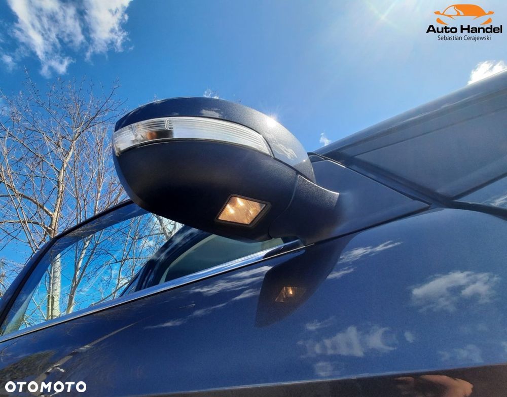 Ford Kuga 1.5 EcoBoost 2x4 Titanium - 36