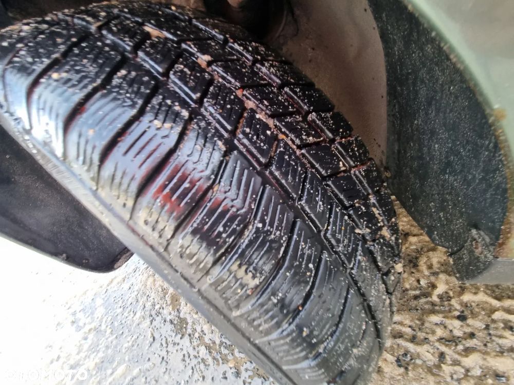 Volkswagen Passat 2.0 Comfortline - 11