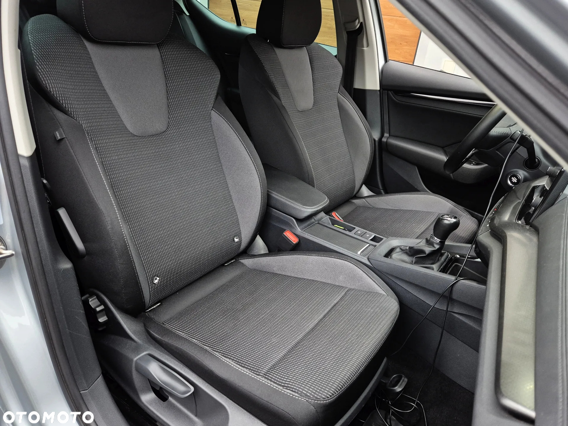 Skoda Octavia 1.5 TSI ACT Ambition - 8