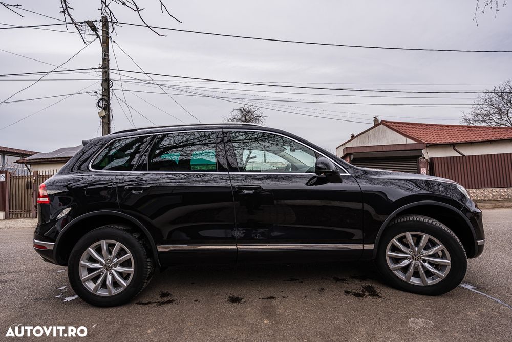 Volkswagen Touareg 3.0 V6 TDI BMT - 29