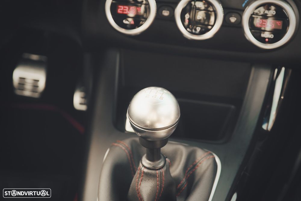 Alfa Romeo Giulietta 1.8 TBi 16V Quadrifoglio Verde - 25