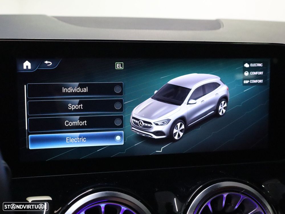 Mercedes-Benz GLA 250 e AMG Line - 14