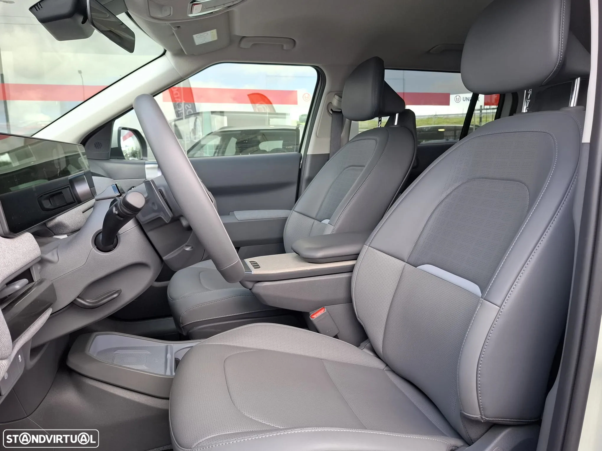 Kia EV3 81.4 kWh Tech - 28