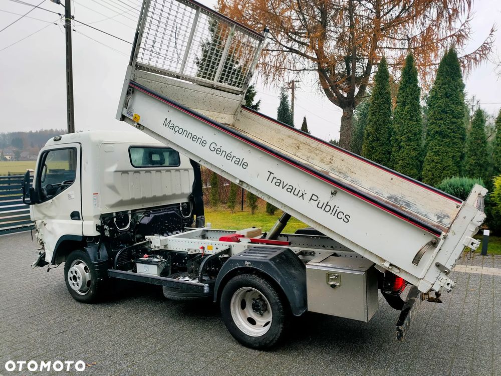 Mitsubishi CANTER KIPER 2021 - 11