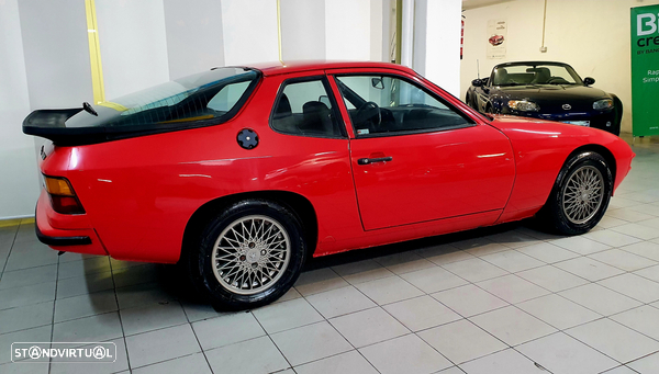 Porsche 924