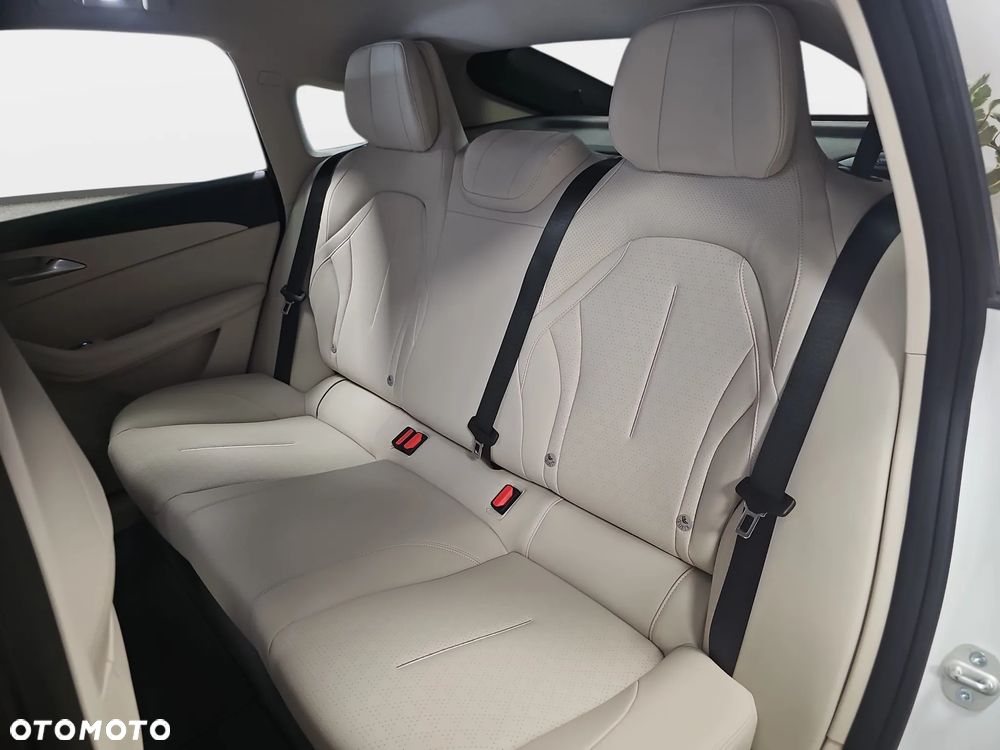 Forthing S7 REEV - 18
