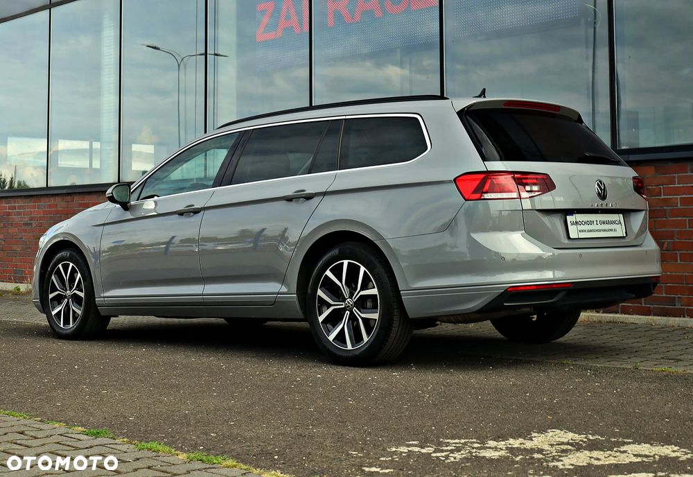 Volkswagen Passat 2.0 TSI Business DSG - 11