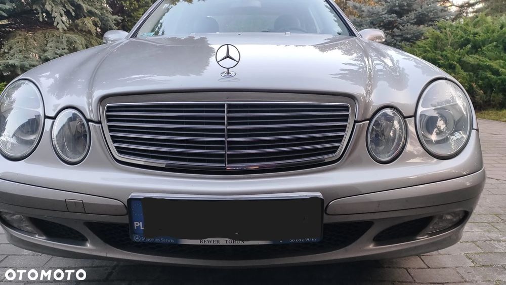 Mercedes-Benz Klasa E 200 CDI Classic DPF - 2