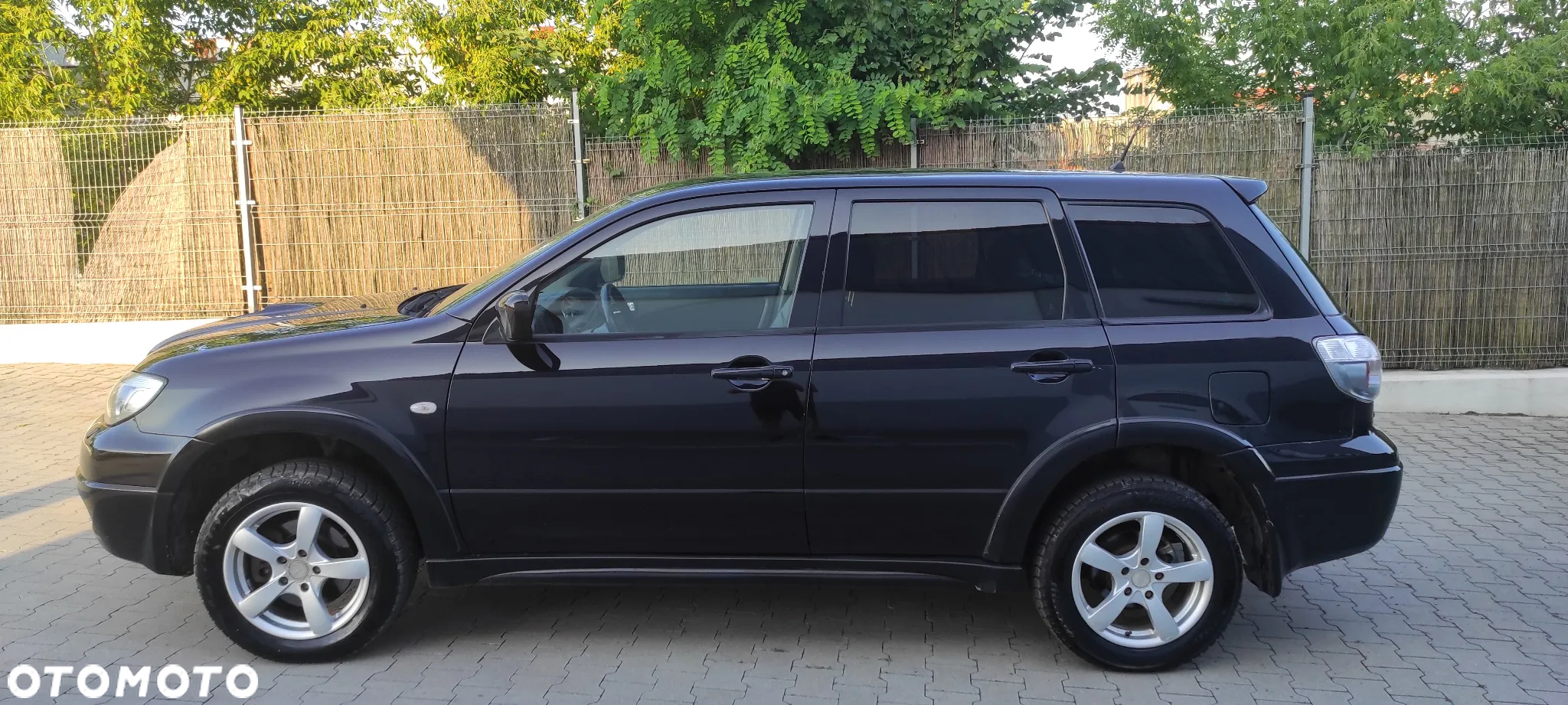 Mitsubishi Outlander 2.0 Turbo 4WD - 8