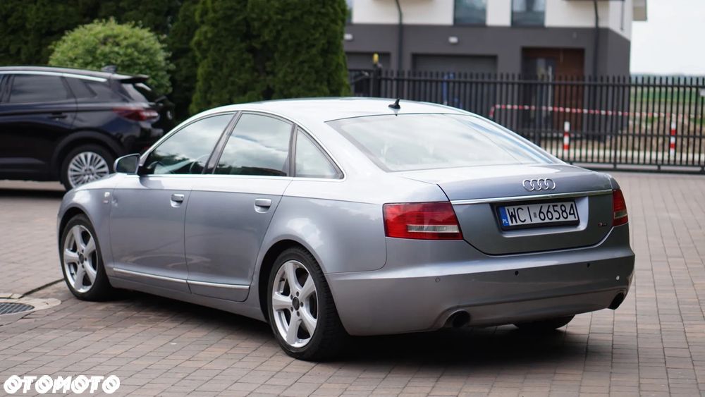 Audi A6 Limousine - 1