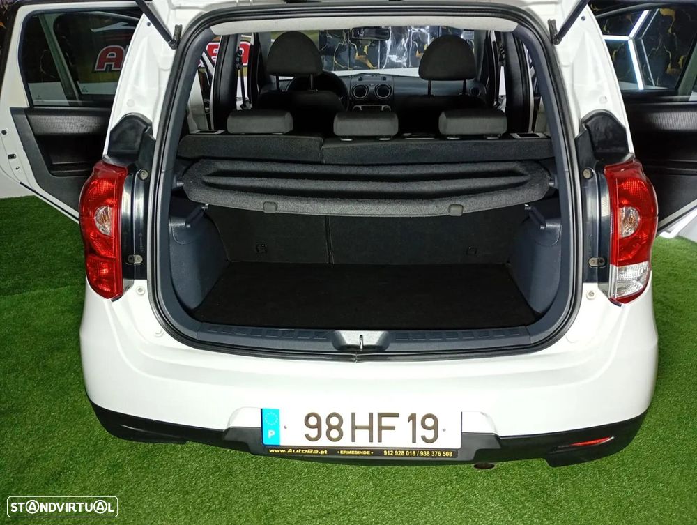Mitsubishi Colt - 19