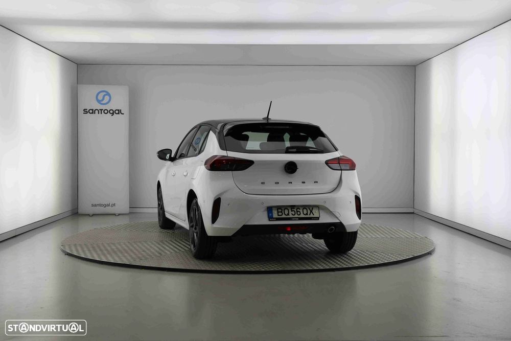 Opel Corsa 1.2 T GS - 4