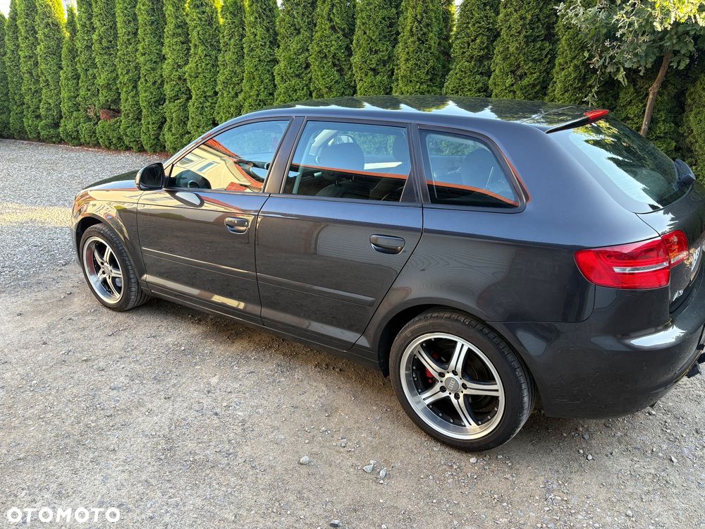 Audi A3 - 8