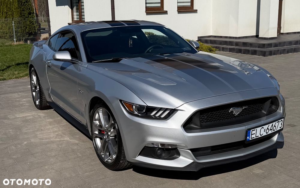 Ford Mustang 5.0 V8 GT - 10