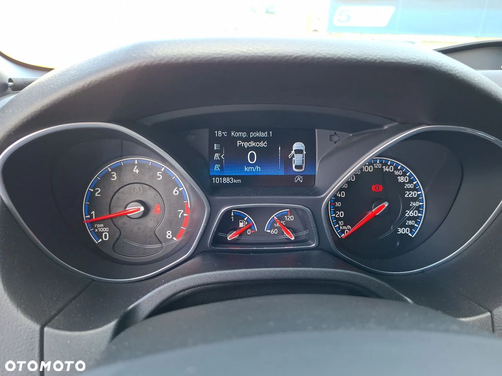 Ford Focus - 18