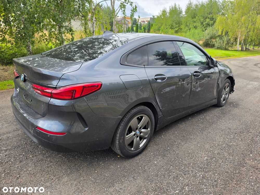 BMW Seria 2 216d - 5