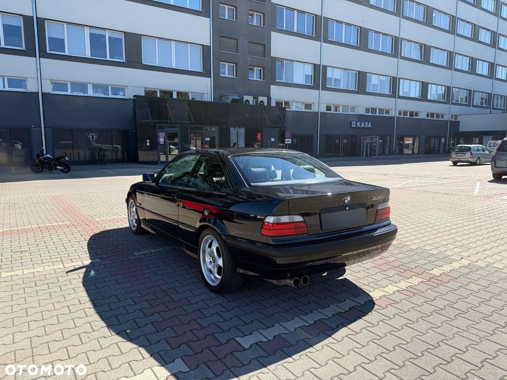 BMW Seria 3 - 4