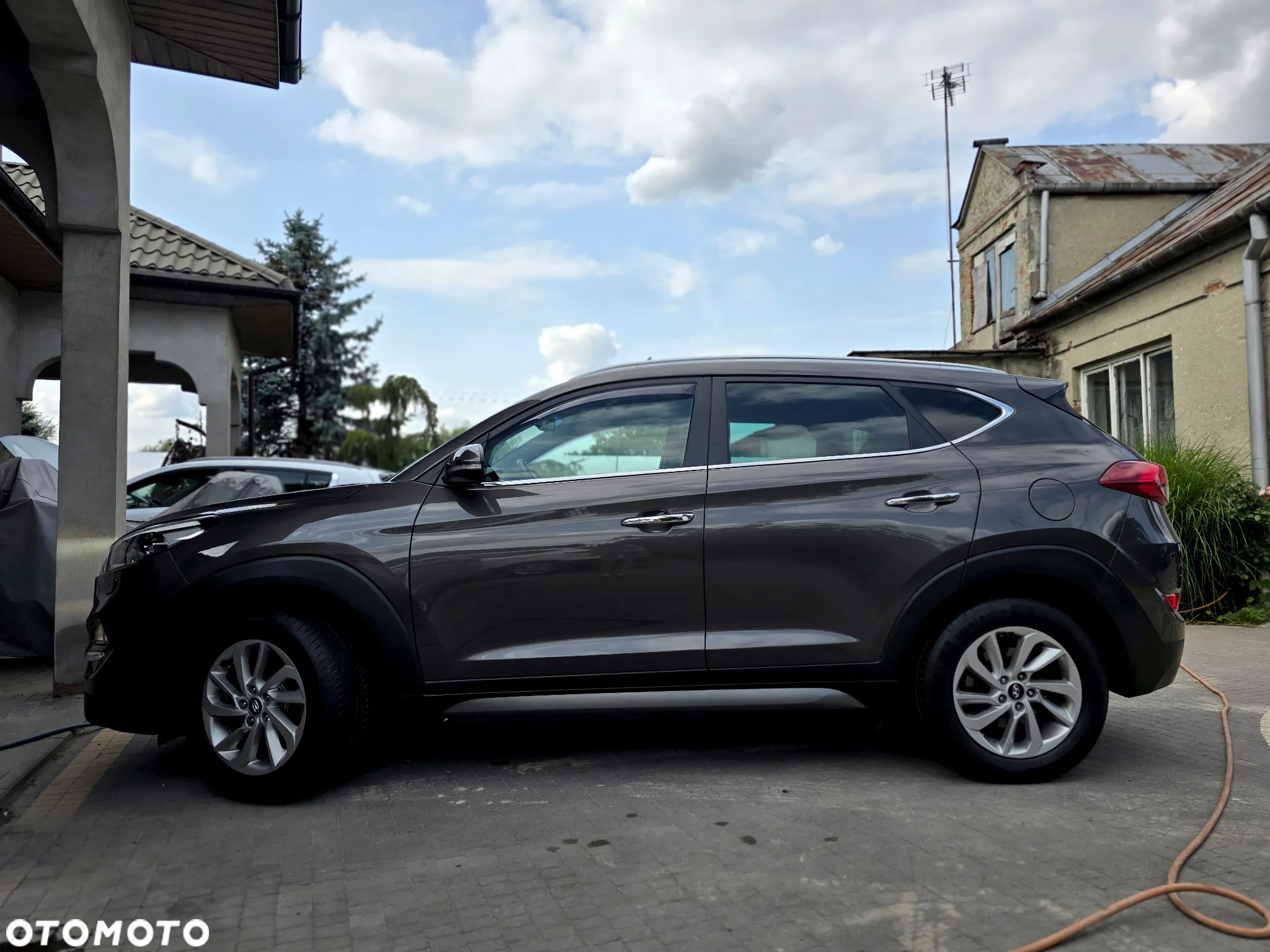 Hyundai Tucson - 4