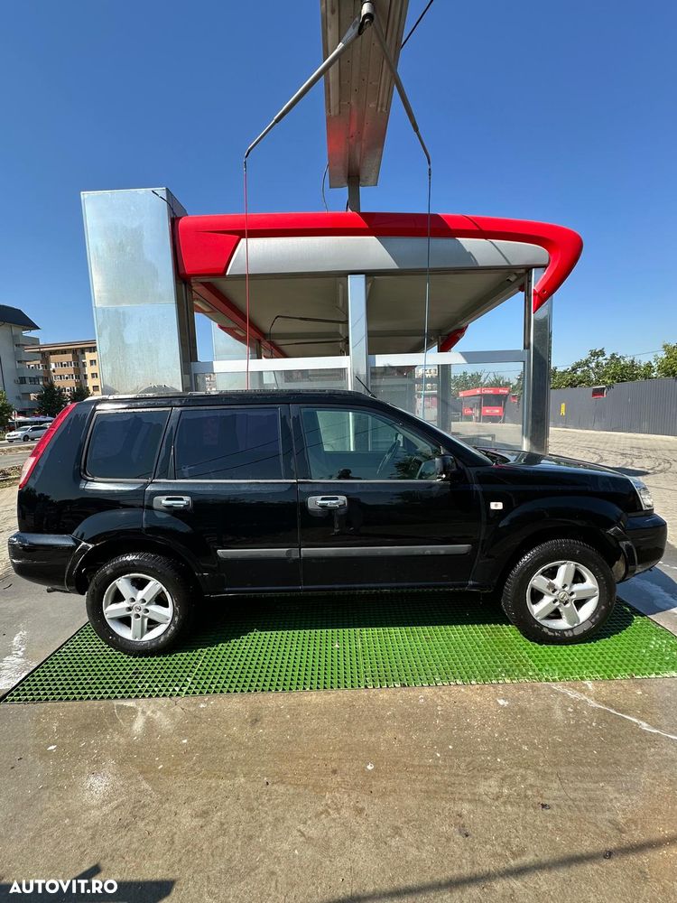 Nissan X-Trail - 1