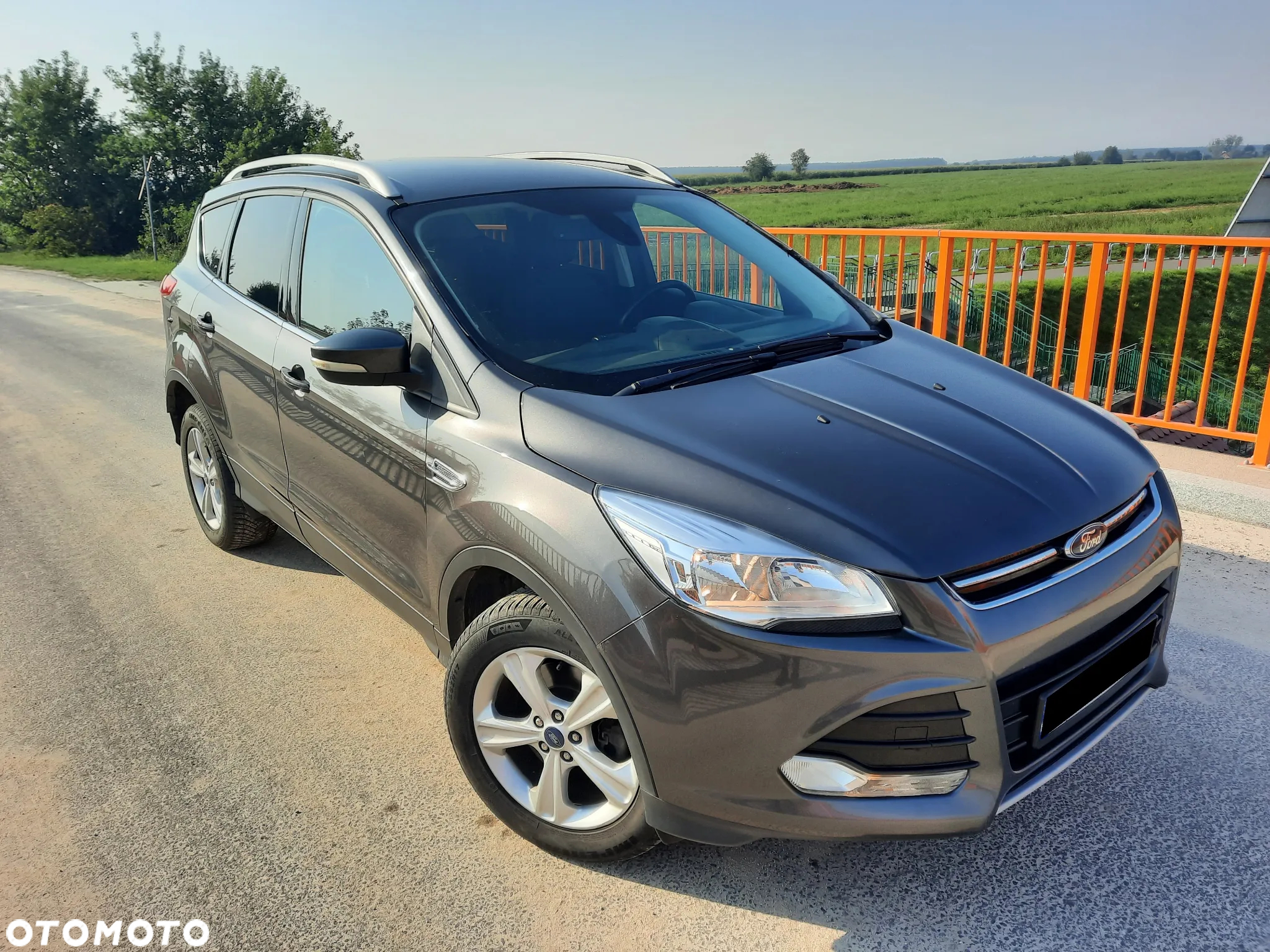 Ford Kuga 2.0 TDCi FWD Titanium - 3