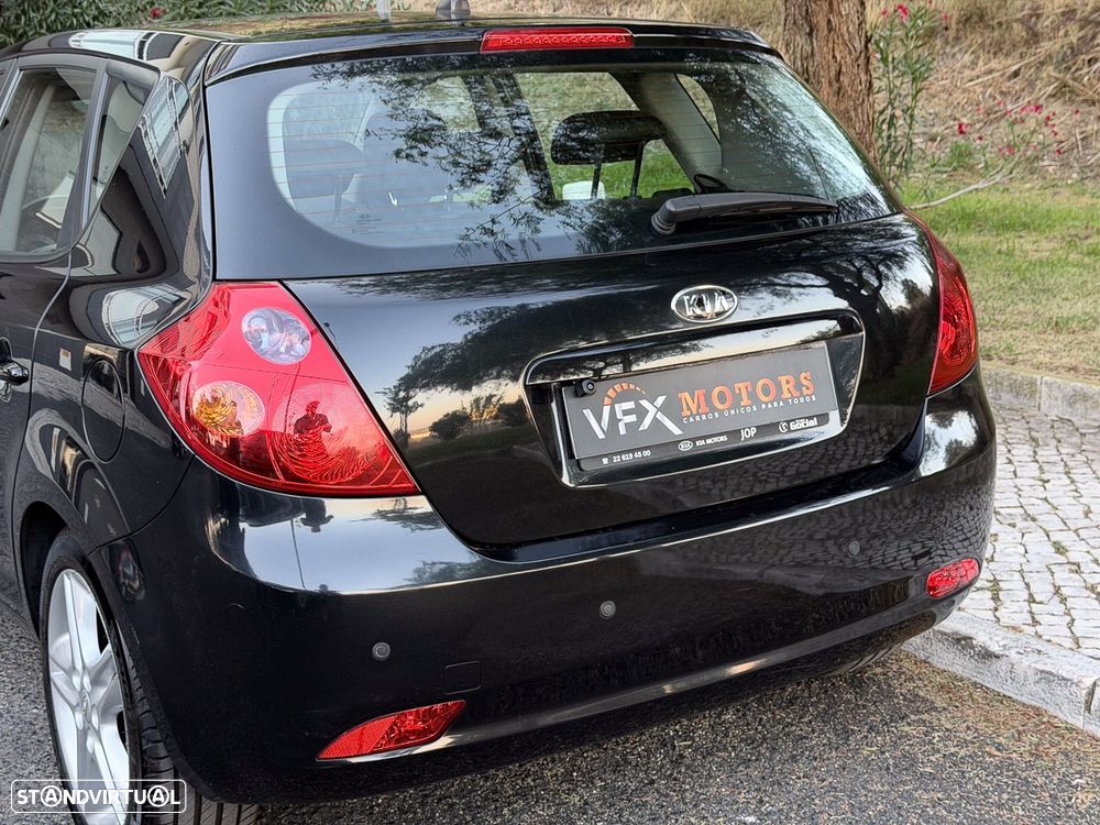 Kia Ceed 1.6 CRDi EX - 25