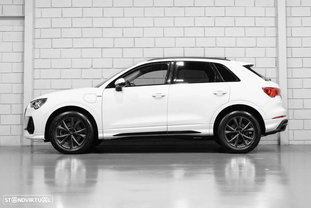 Audi Q3 45 TFSIe S line S tronic - 3