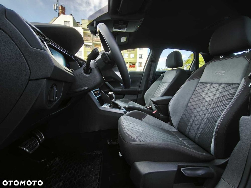 Volkswagen Polo 1.0 TSI R-Line DSG - 9