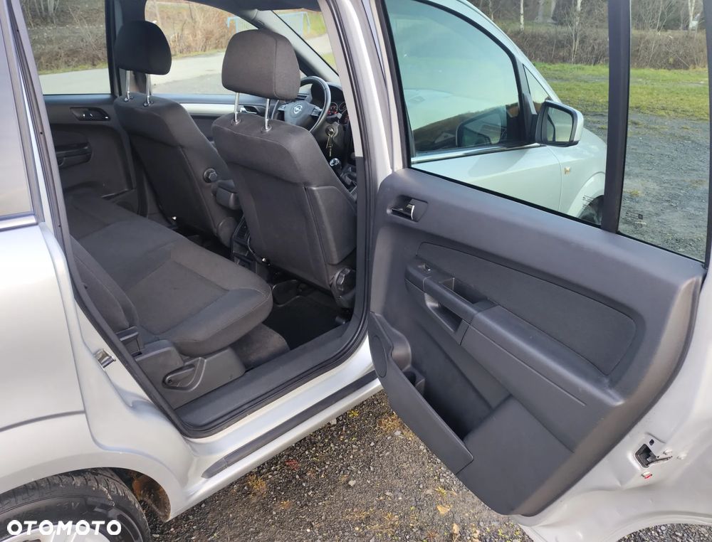 Opel Zafira 1.8 Selection 110 Jahre - 19