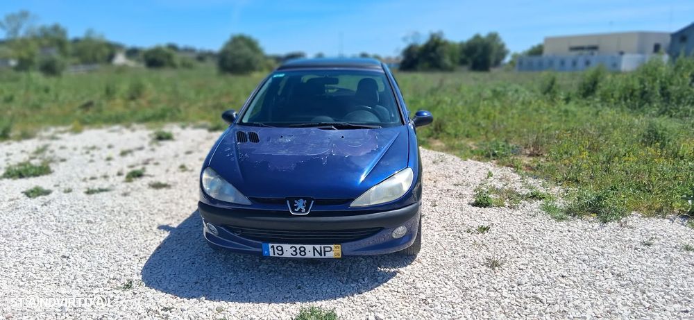 Peugeot 206 - 1